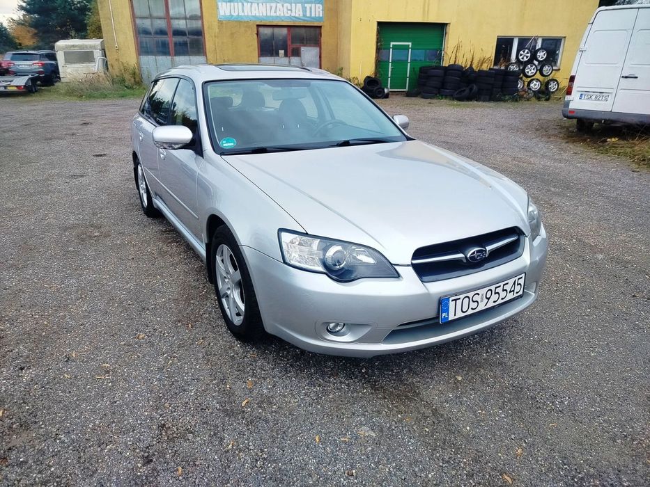 Subaru Legacy 2.0b+G 4x4 Climatronic Skóry Solar Hak Zamiana Serwis