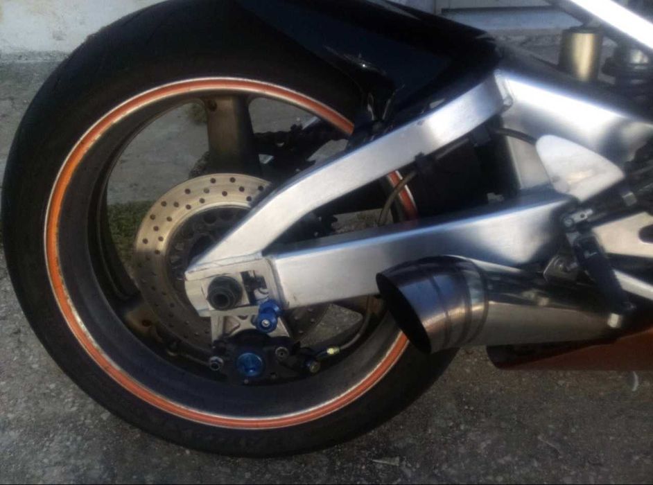 Vendo Yamaha R1 de 99