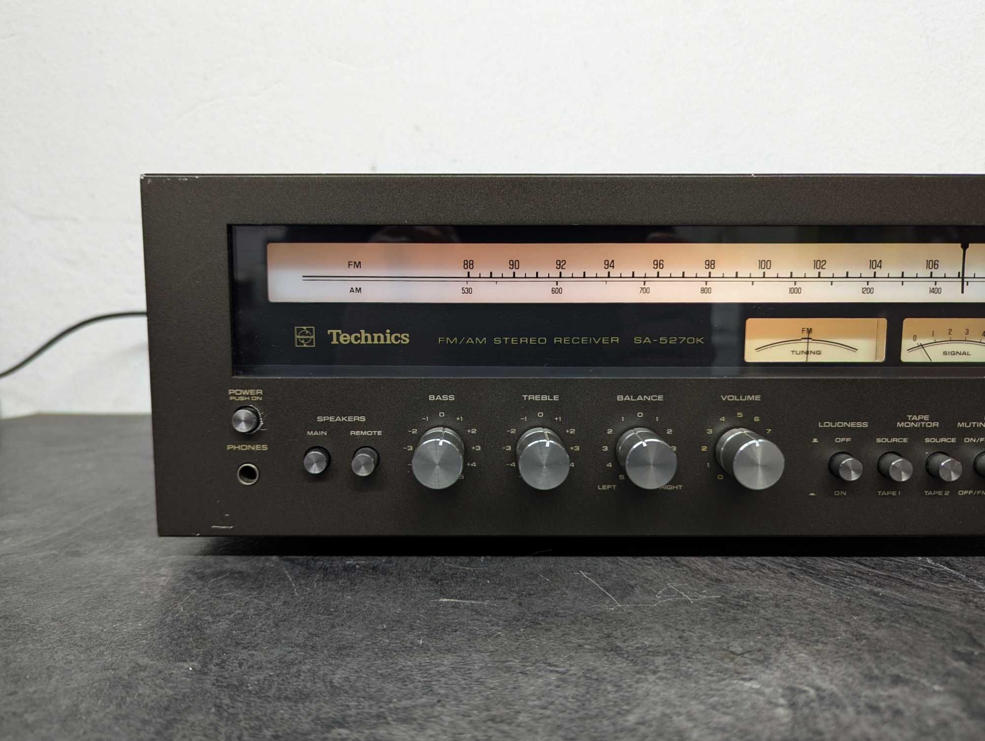 Стерео ресивер Technics SA-5270K.