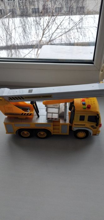 Дитяча іграшка ,