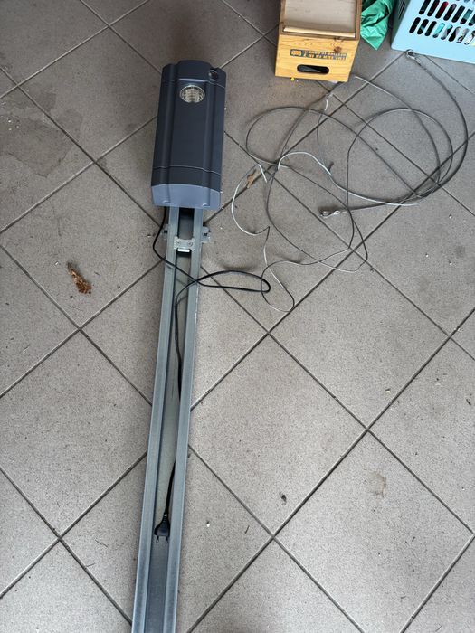Hormann promatic 2 napęd z defektem / na czesci