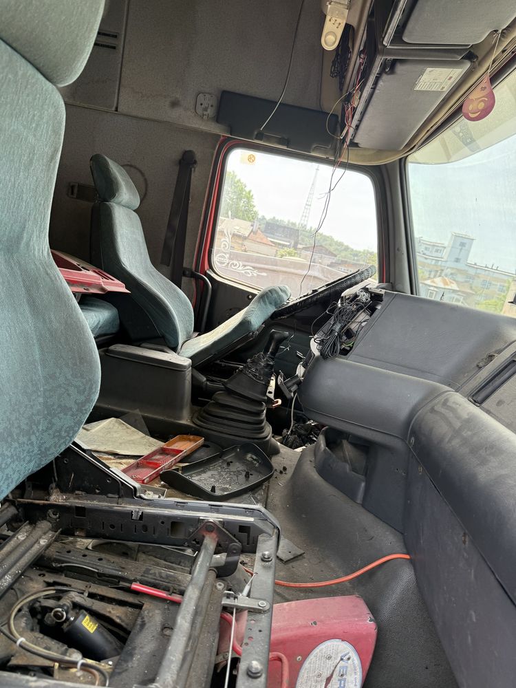 Volvo FH12 тягач