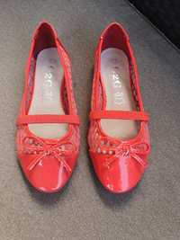 Buty buciki półbuty dla dziecka dziewczynki czerwone rozm 29cm