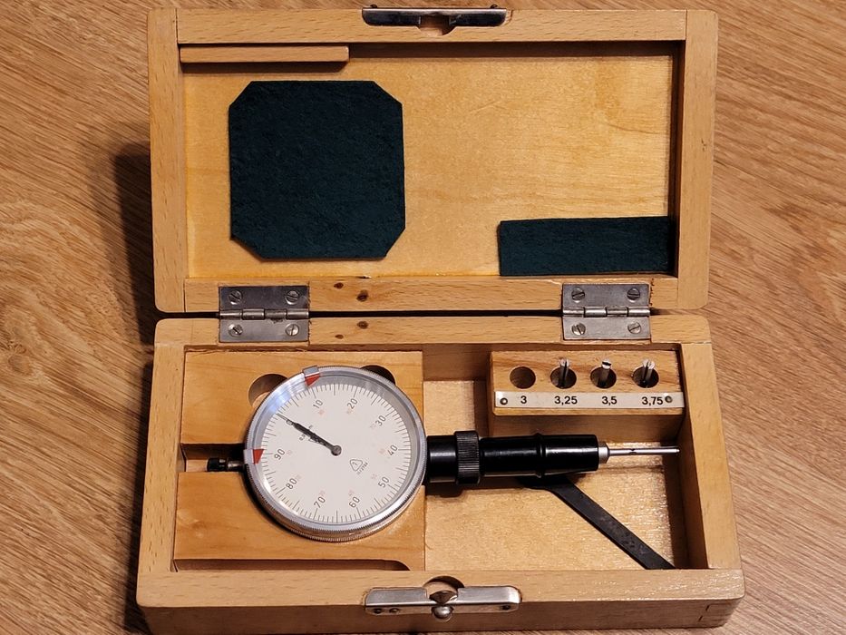 Średnicówka zegarowa 3-3,75