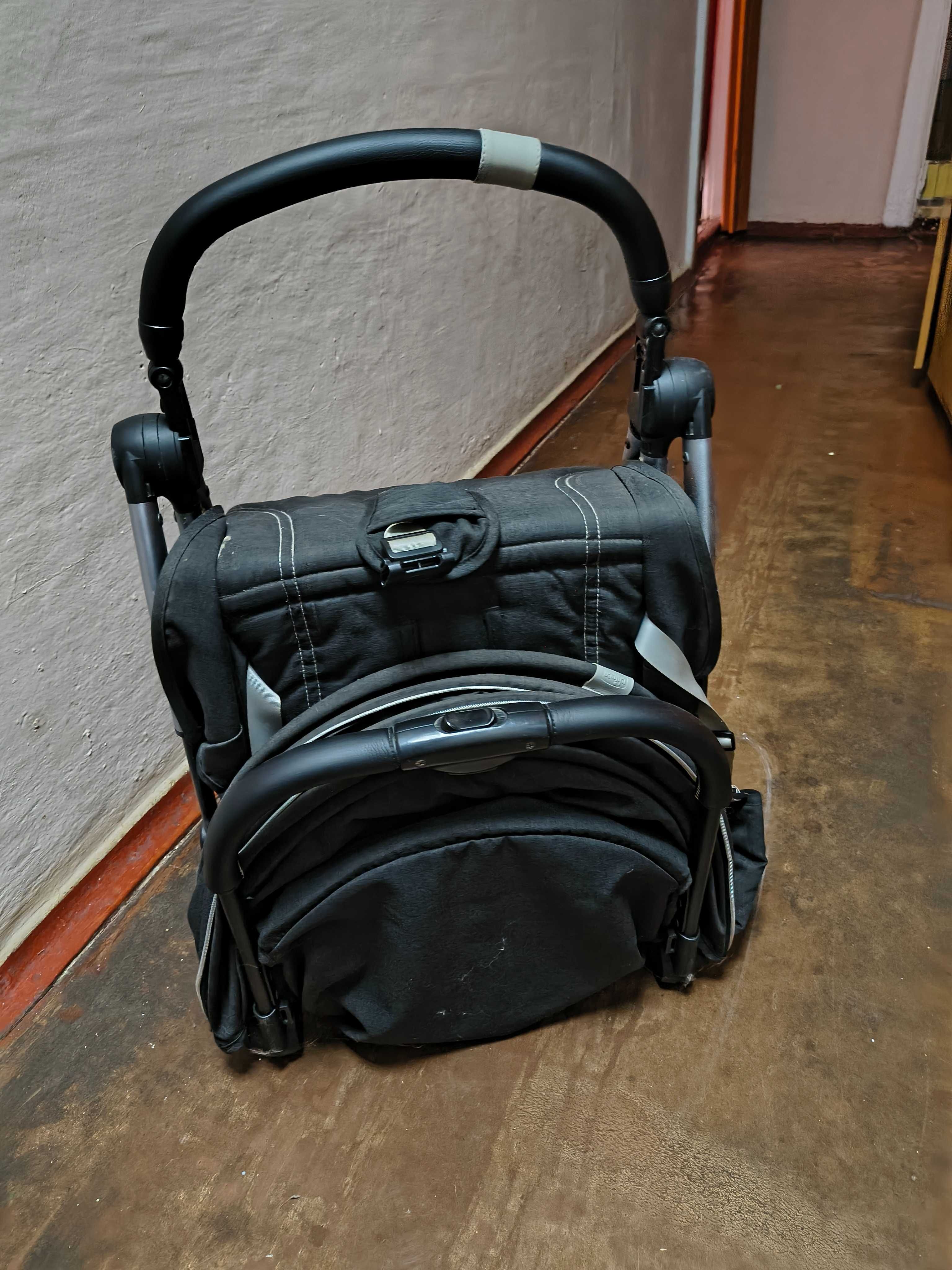 Прогулянкова коляска Chicco