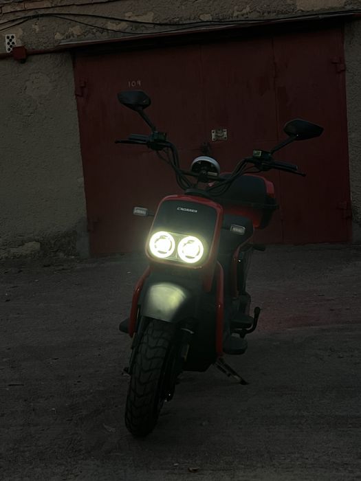 Электроскутер Crosser CR-4 1200W 72V/24Ah