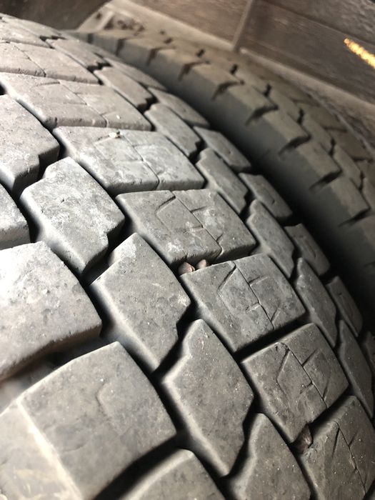 Продам евакуатор-маніпулятор TATA