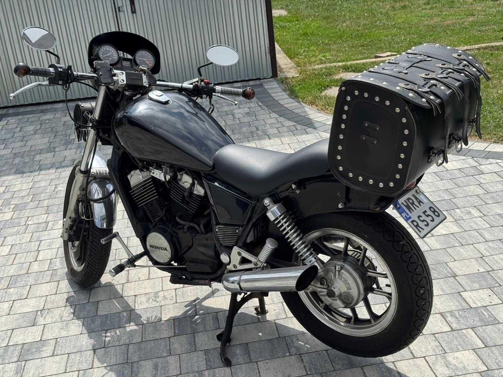 Honda Shadow VT500C