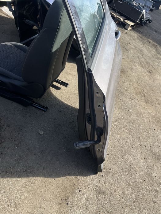 Bolt ev 23 рік 247F двері ліві задні