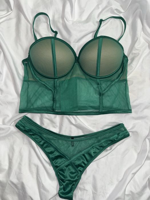 Комплект ніжньої білизни стрінги корсет топ з пуш ап tezenis зелений