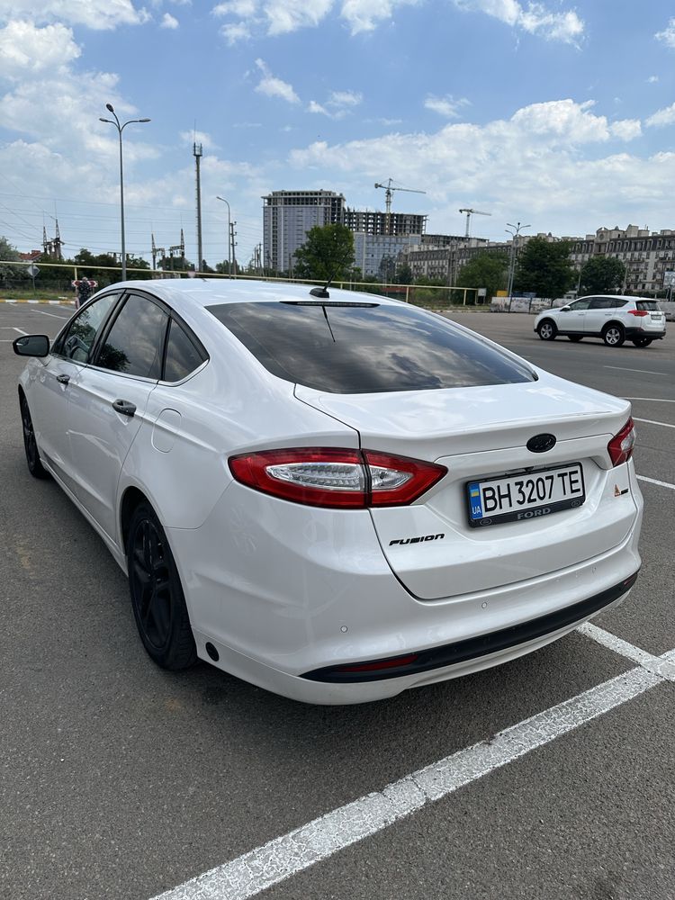 Продам Ford Fusion 2015