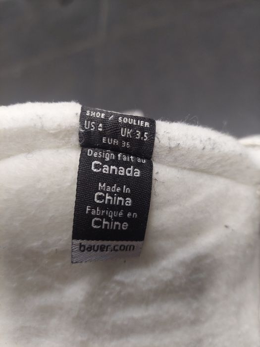 Коньки хоккейные детские