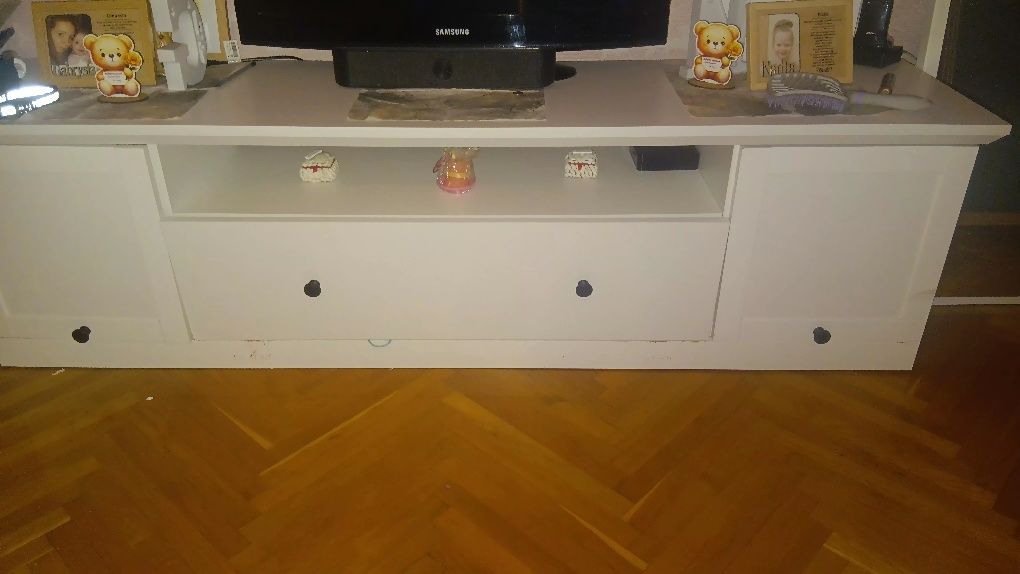Szafka rtv biala