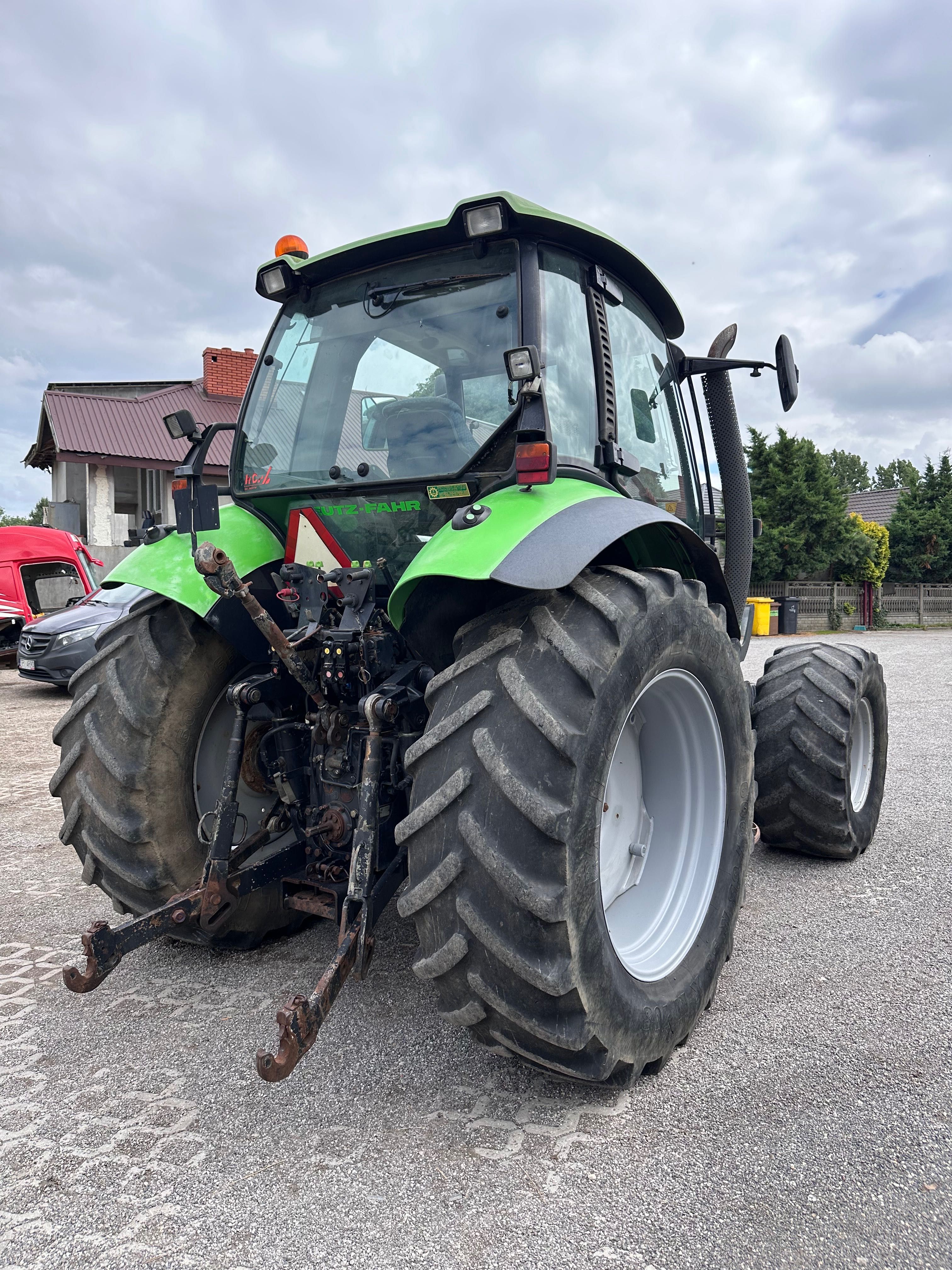Deutz fahr agrotron 128 z turem