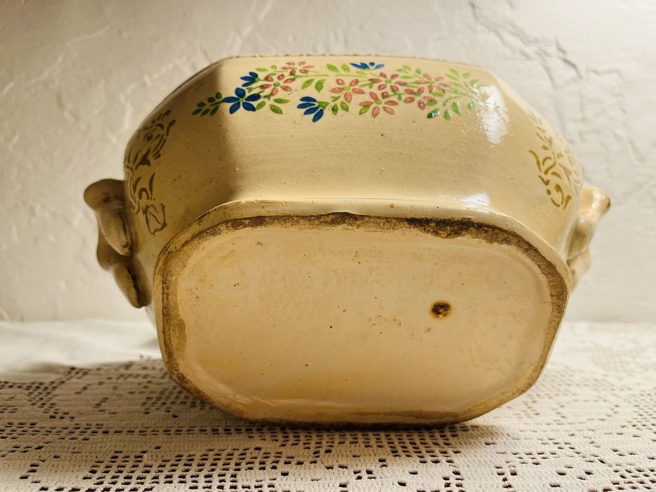 Terrina Faianca Portuguesa Sec XIX