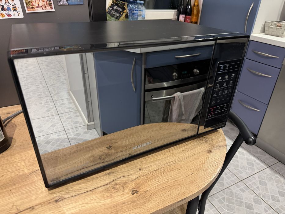 Mikrofalówka Samsung GE83X z grillem