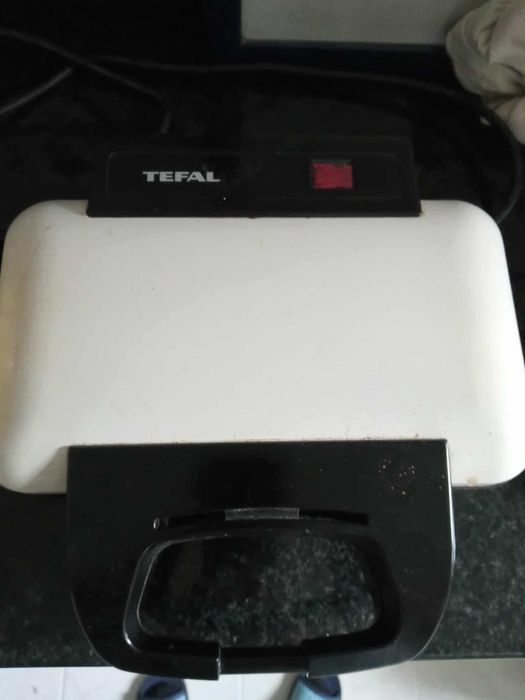 sanduicheira tefal