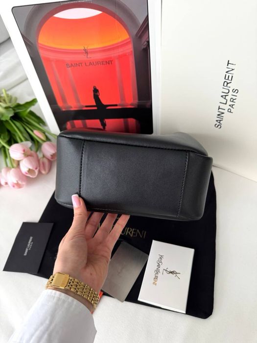 Сумка Yves Saint Laurent Le 5 A 7 Black Gold