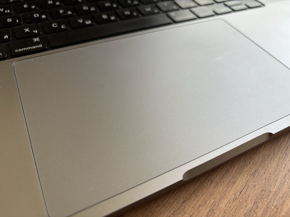 Продам ноутбук Apple MacBook Pro M1 Max