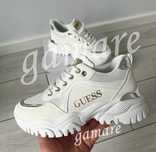Nowe sneakersy Guess białe skórzane modne obuwie kobiece 36