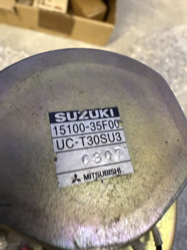 Pompa paliwa SUZUKI GSXR 600/1000 K1-K3