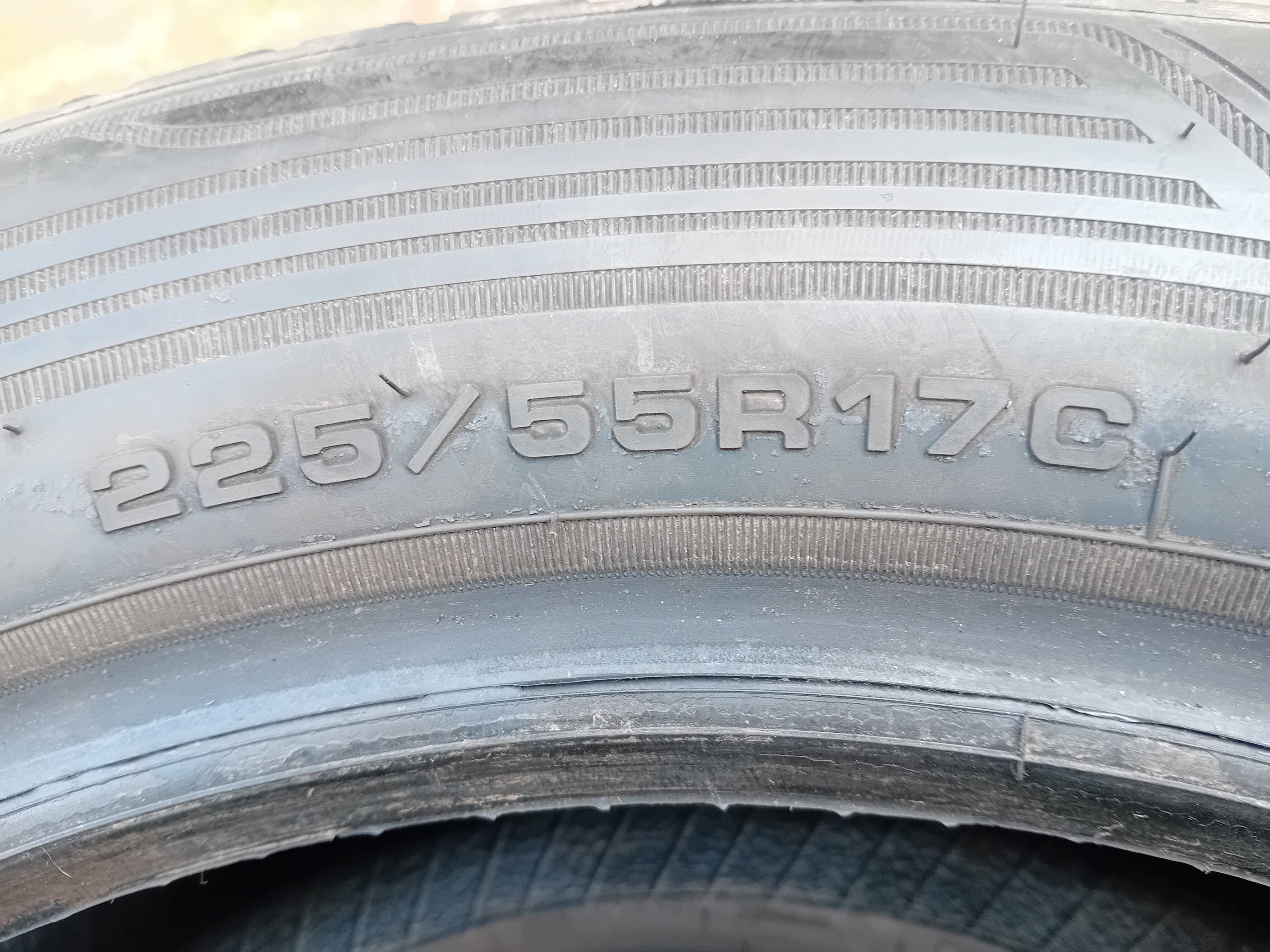 Opony całoroczne BUS 225/55/17C Goodyear 7mm i 5,5mm 23 rok F-VAT