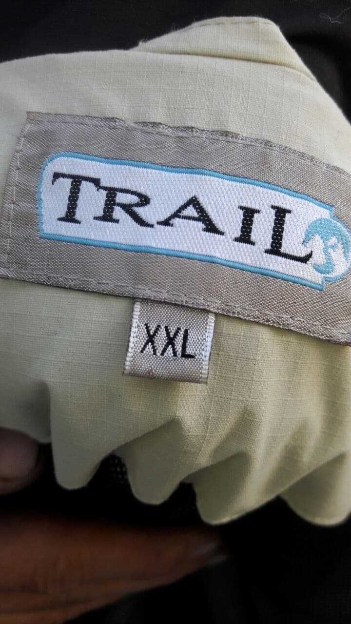 Продам мужскую курточку с капюшоном фирмы Trail (Китай)