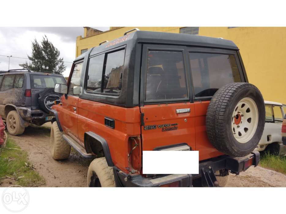 Toyota landcruiser bj 73