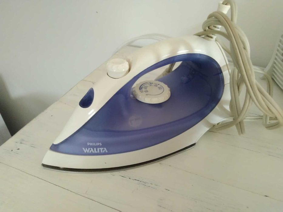 Ferro de passar roupa Philips