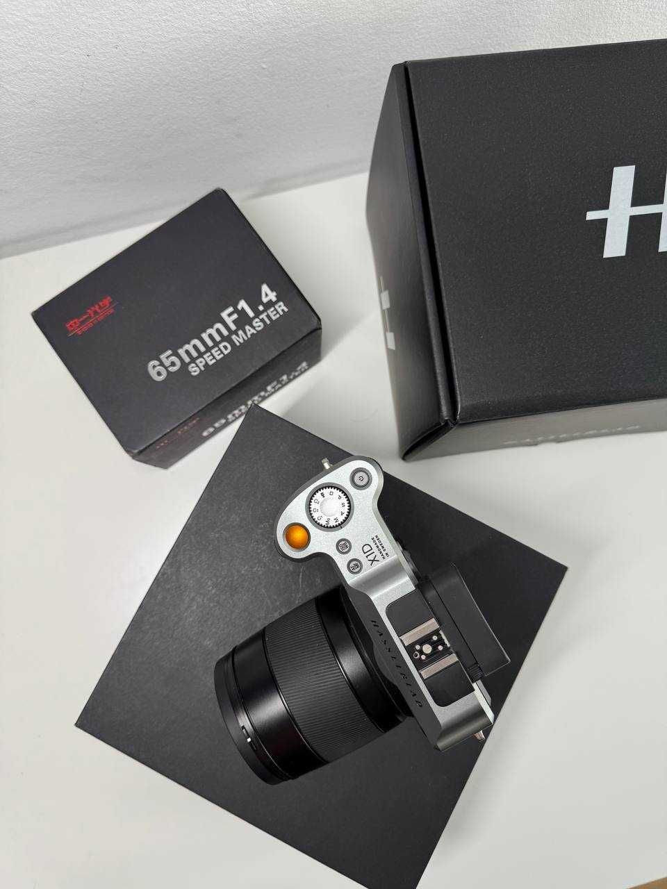 Hasselblad X1D, XCD 45/3.5, Mitakon 65/1.4