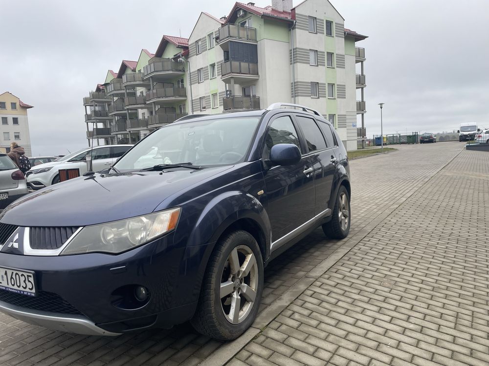 Sprzedam mitsubishi Outlander 2 .0 disel