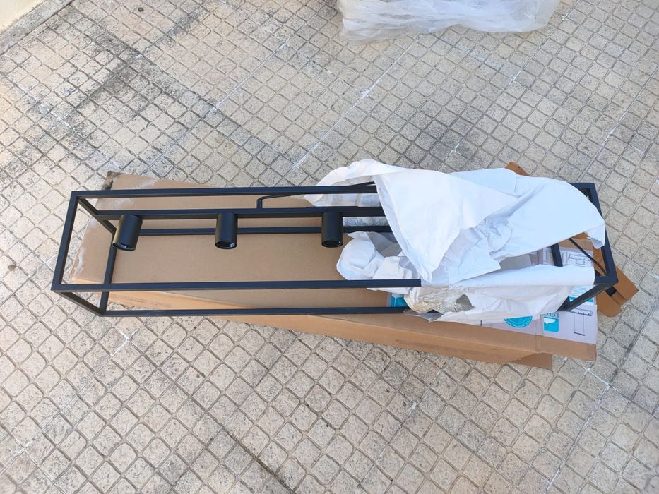 Vendo candeeiro preto