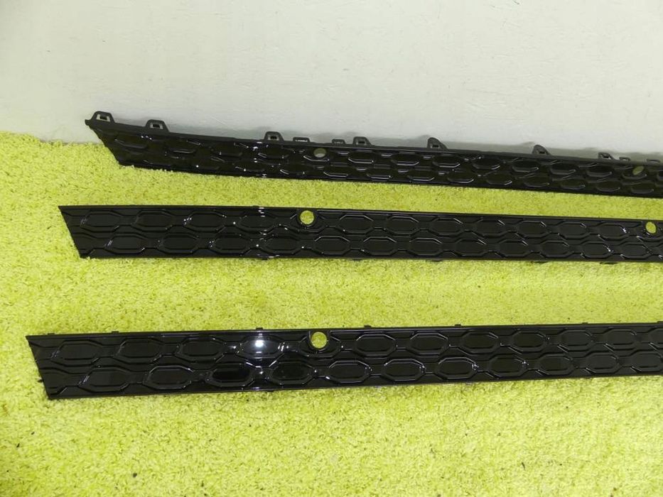 listwa zderzaka tył audi a3 8y rs3 20r- nówa