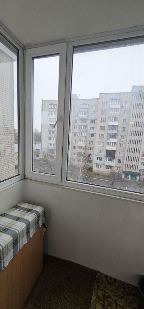 Продаж 3х кімнатної квартири Київська 216