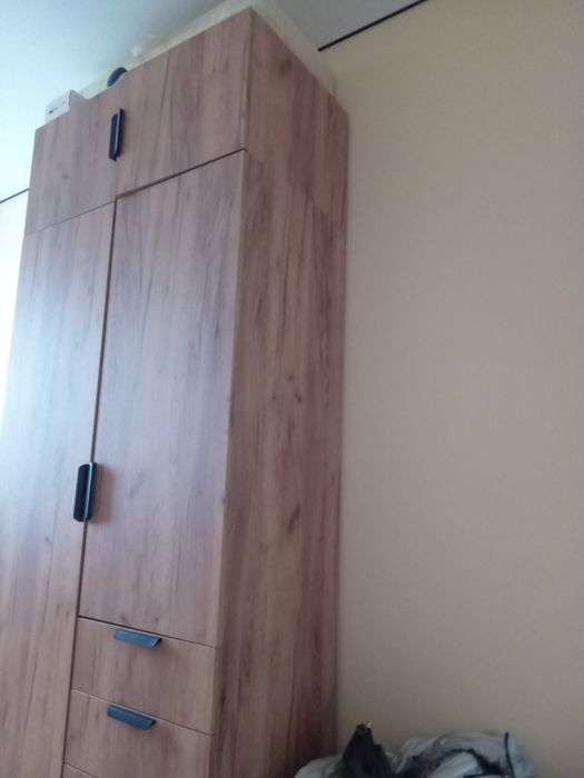 Опікун для жінки або чоловіка