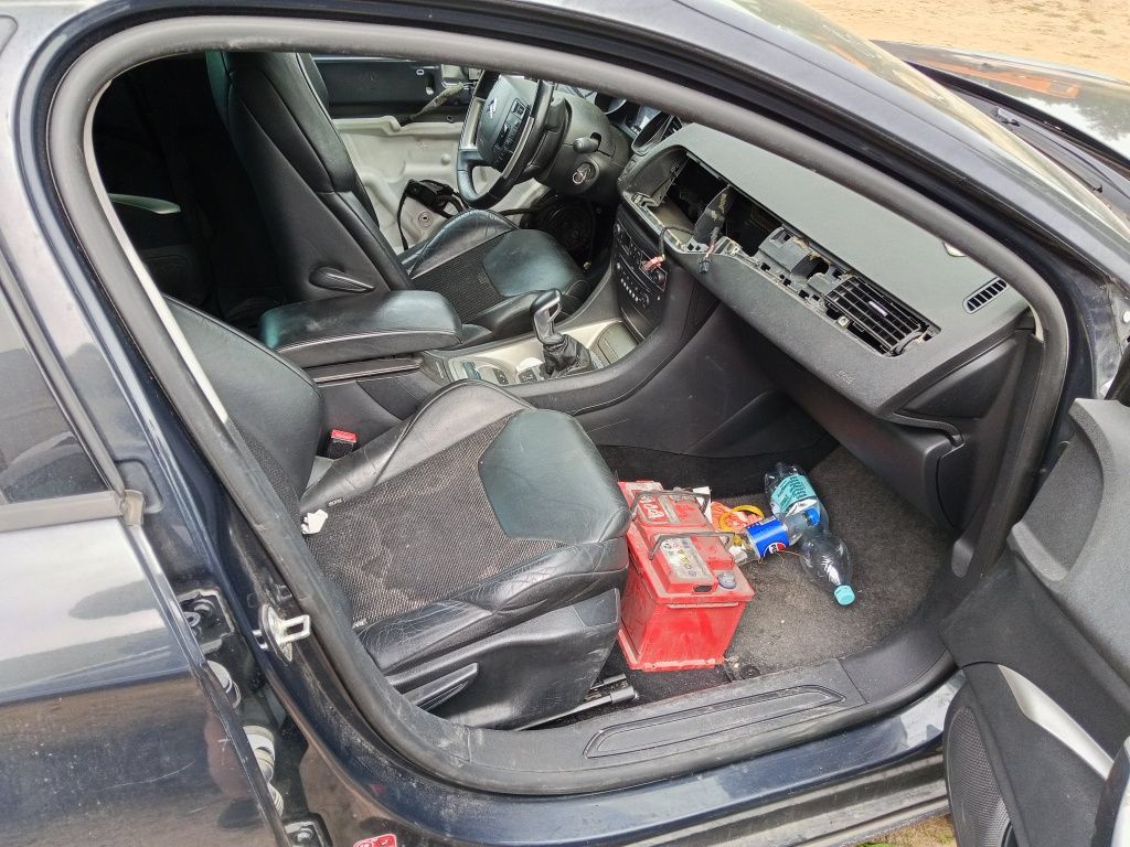 Uszczelka drzwi lewy prawy przód citroen C5 x7 III
