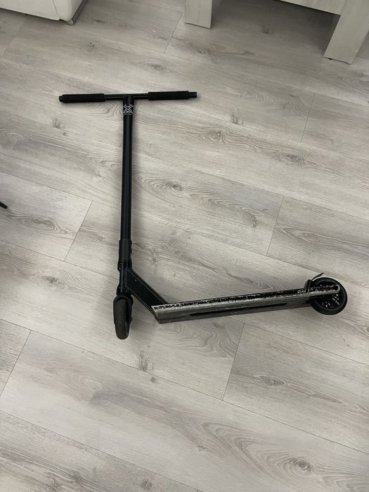 САМОКАТ ПРОДАМ читать в описание