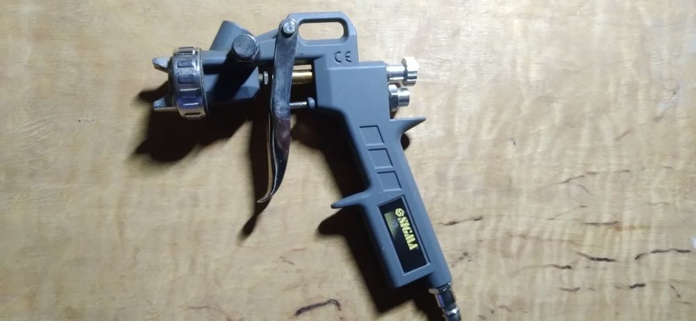 Пневмокраскорозпилювач ,1,5 мм сопло