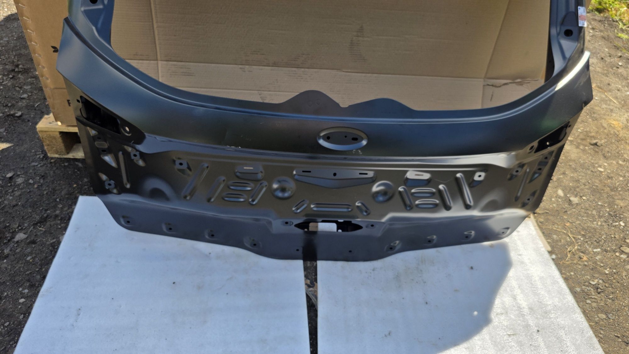 Klapa tył tylna bagażnika ford smax s-max 2 Mk2 nowa oryginał 15-