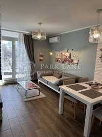 Маккейна Джона Кудрі Івана 7 Central Park центр Печерськ