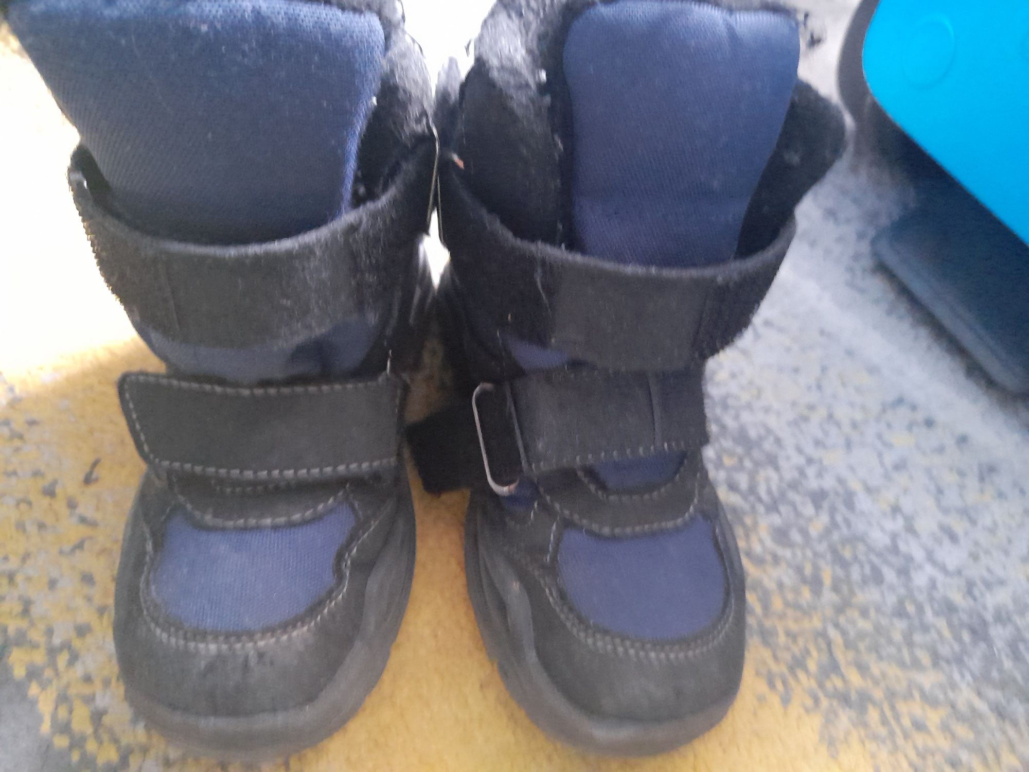Buty zimowe chłopięce rozmiar 26