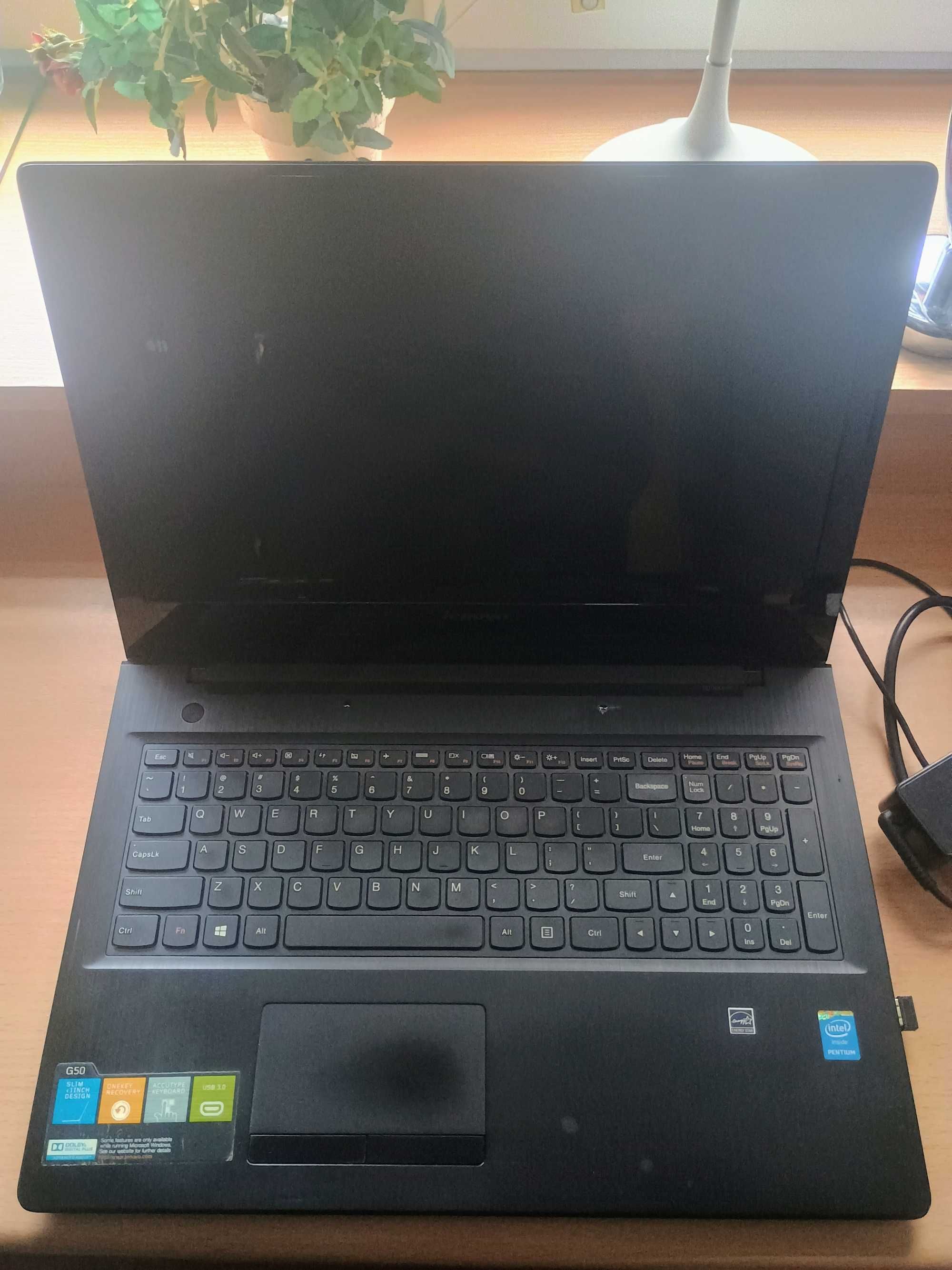 Laptop Lenovo G50-30 N3530/4GB/240GB SSD/DVD-RW/Win10