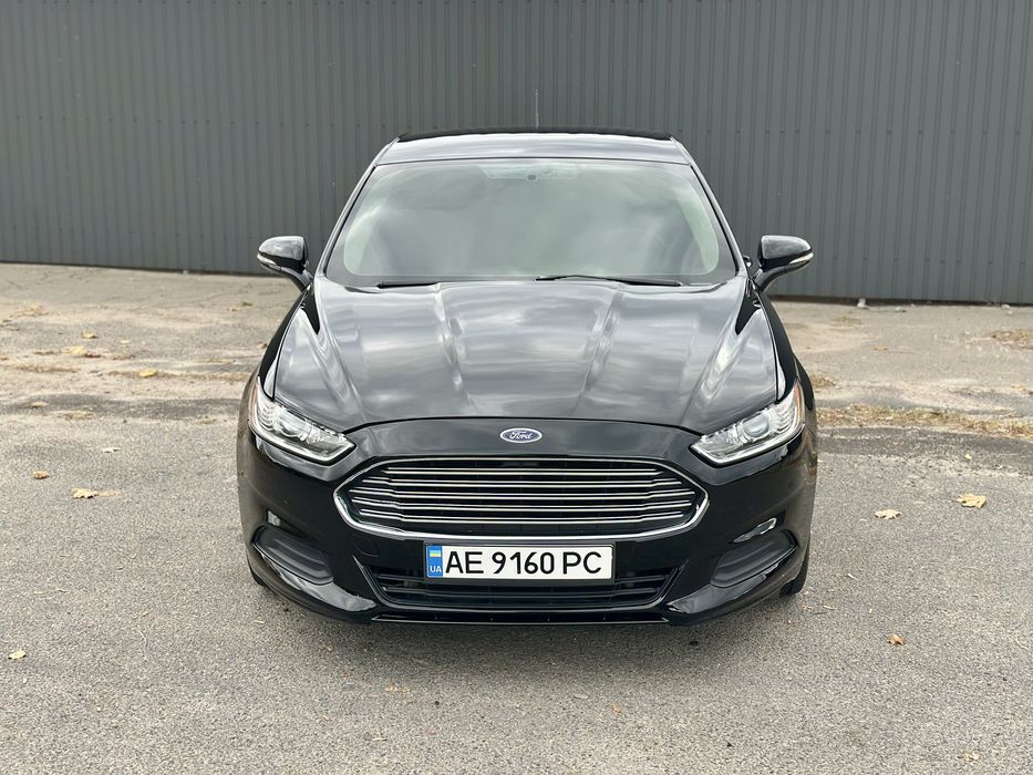 Продам Ford Fusion  2015 рік. 2.5 газ/бензин