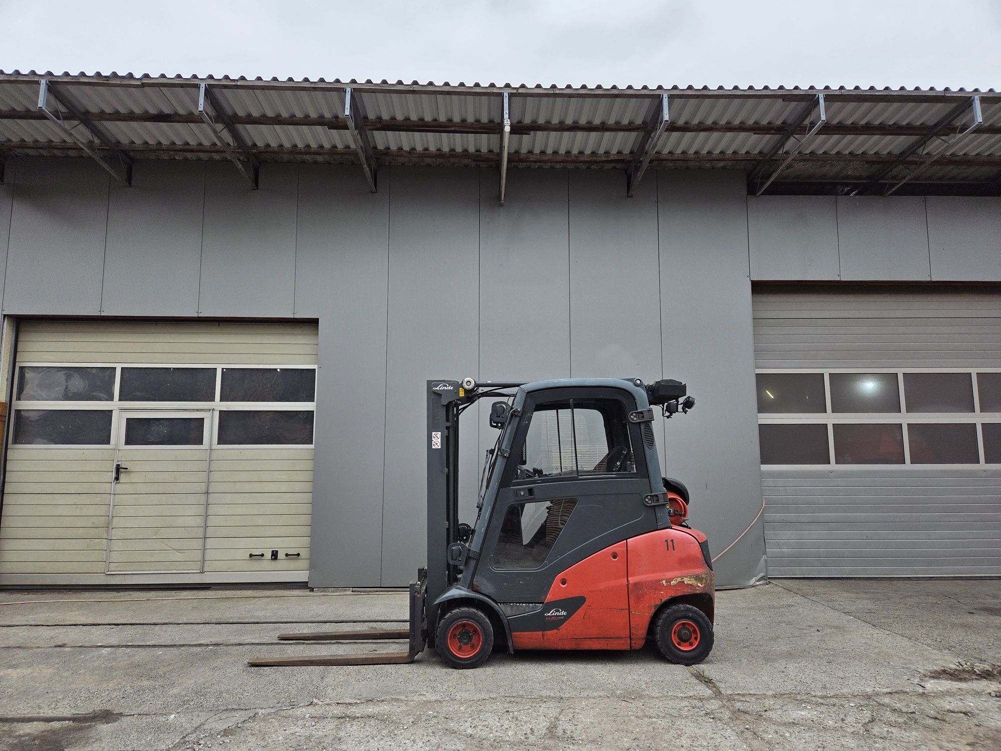 Wózek widlowy Linde H20T-01  Rok 2016, Triplex 4.62 m, Kabina, Przesuw