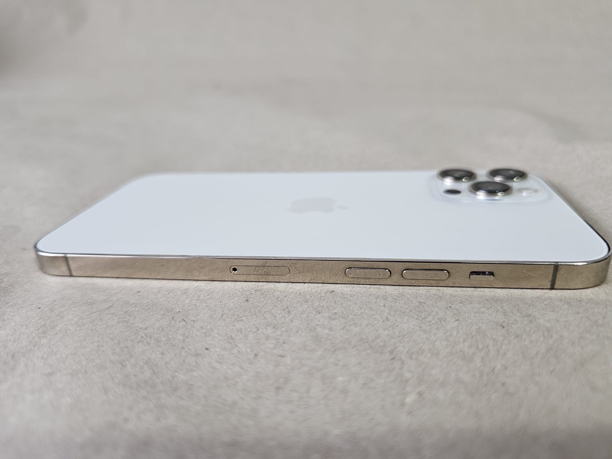 I phone 12 pro 128gb