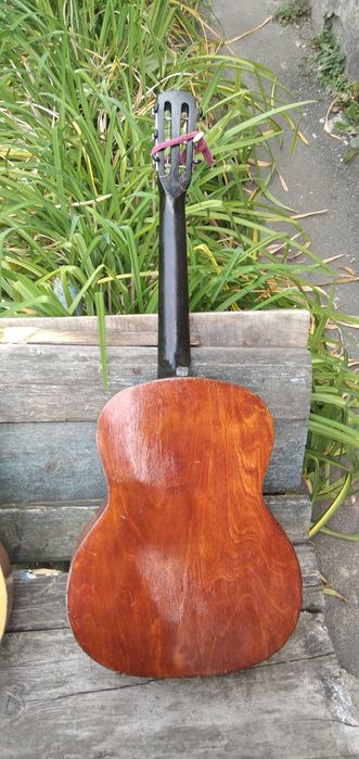 Гитара концертная