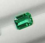 Szmaragd Naturalny Hodowlany 4X6X2,6mm 0,468CT Certyfikat