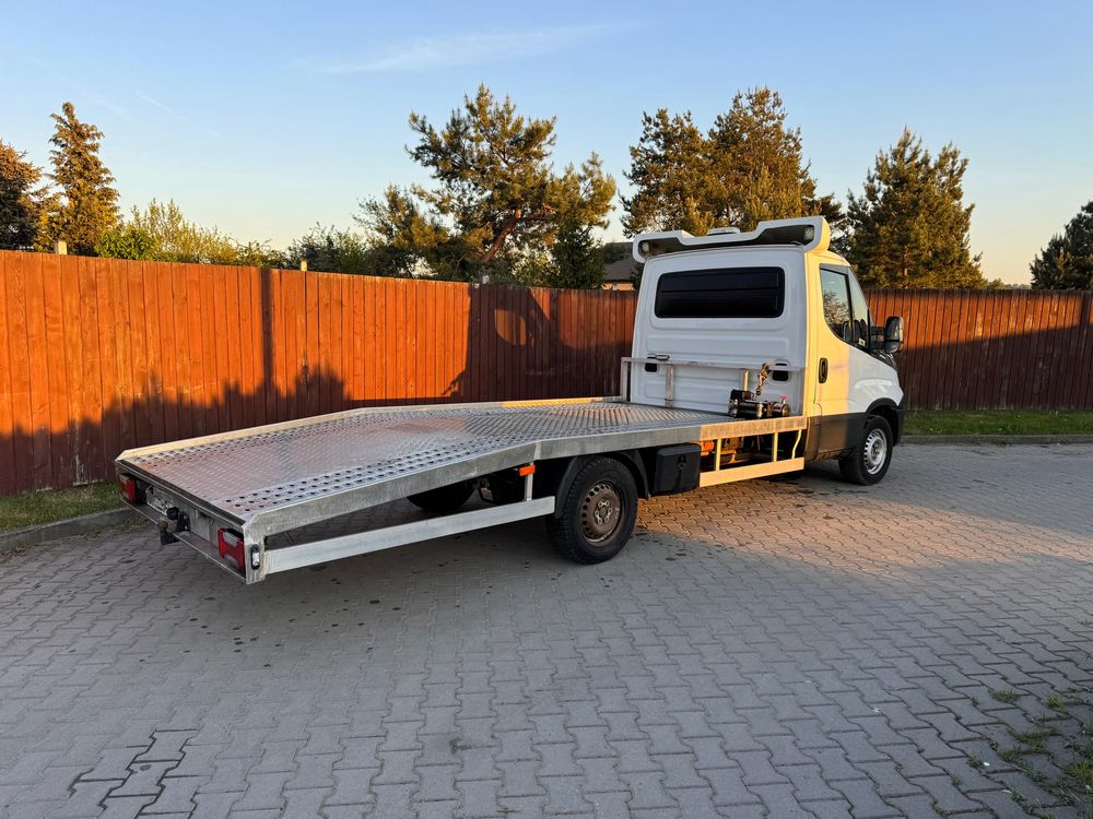 Iveco Daily 2.3 Hi-Matic Automat anglik pomoc drogowa laweta