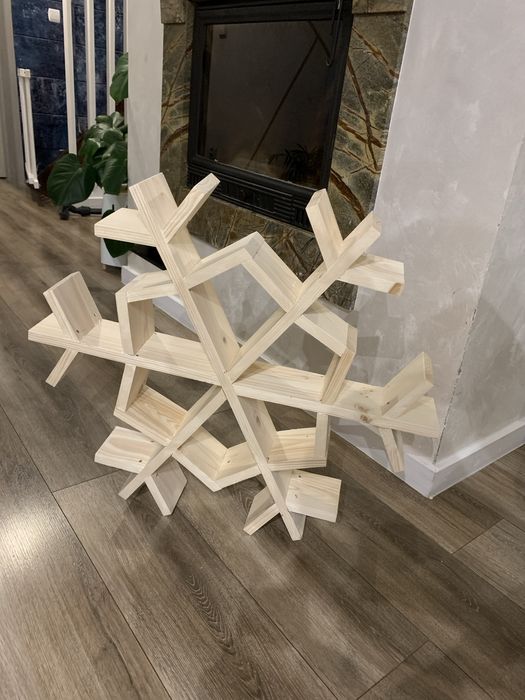 Duza drewnina sniezynka ozdobna