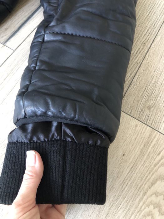 Шкіряна чоловіча куртка